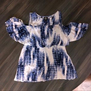 Women’s Blouse